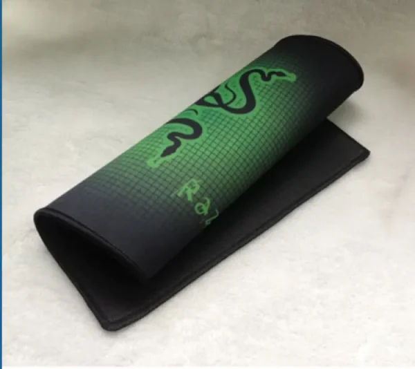 Razer Mantis Speed Gaming Mouse Pad For Office & Gaming - Image 2